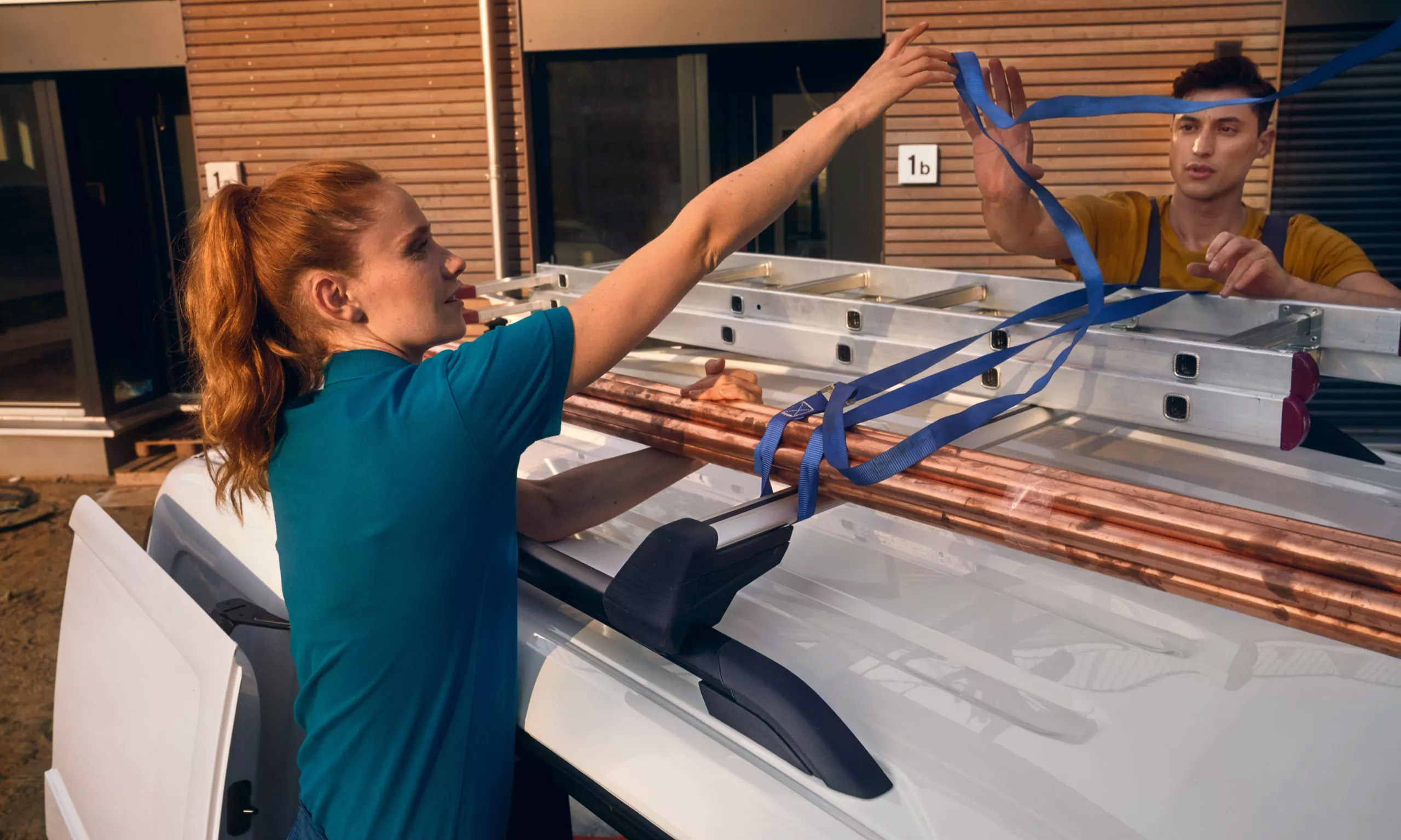 VW Caddy Cargo Dachträger