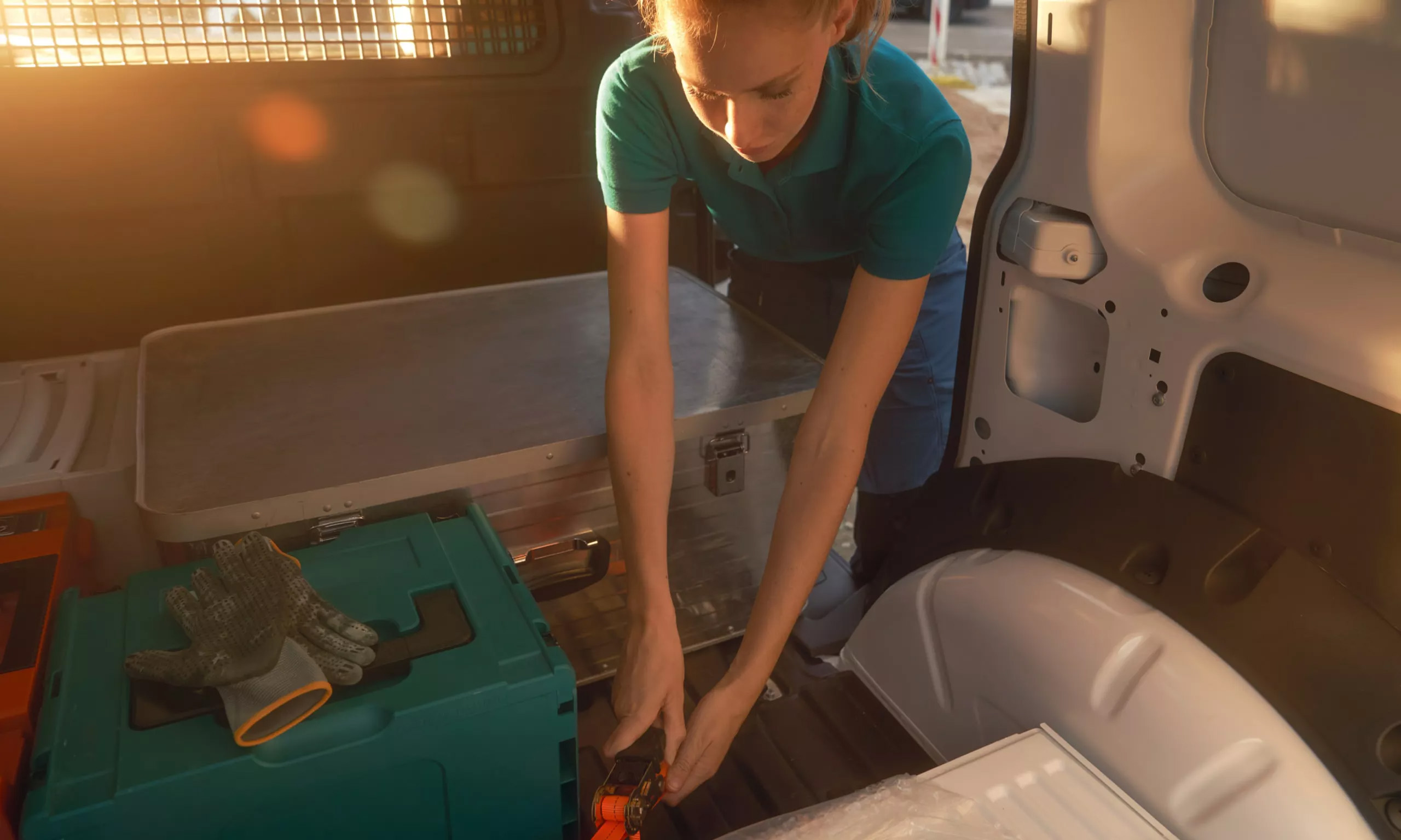 VW Caddy Cargo Ladungssicherung Innenraum Ladeboden